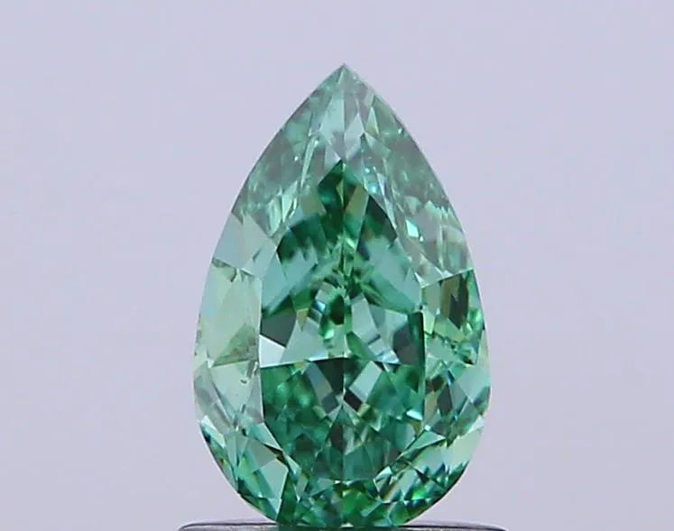 1.08ct Pear Lab Grown Diamond (Colour Fancy Vivid Green, Clarity VVS2, IGI Certified)