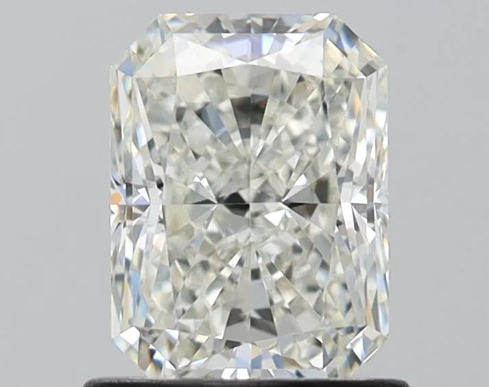 1.08ct Radiant Lab Grown Diamond (Colour G, Clarity VVS2, IGI Certified)