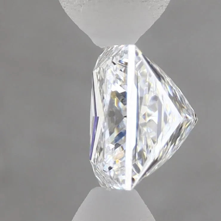1.35ct Princess Lab Grown Diamond (Colour D, Clarity VVS1, IGI Certified)