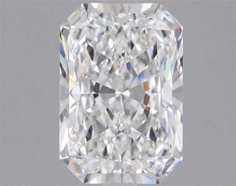 1.40ct Radiant Lab Grown Diamond (Colour D, Clarity VVS1, IGI Certified)
