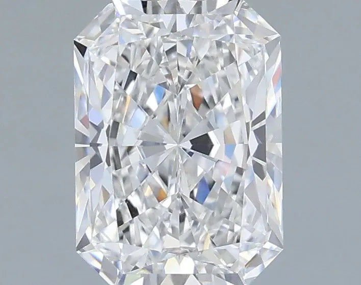 1.50ct Radiant Lab Grown Diamond (Colour E, Clarity VVS1, IGI Certified)