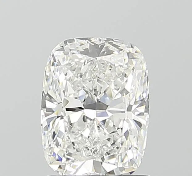 1.51ct Cushion modified Lab Grown Diamond (Colour E, Clarity VVS2, IGI Certified)