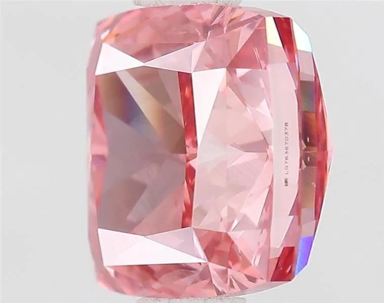 1.51ct Cushion modified Lab Grown Diamond (Colour Fancy Vivid Pink, Clarity VVS1, IGI Certified)