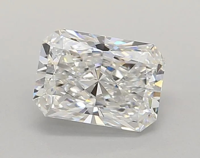 1.51ct Radiant Lab Grown Diamond (Colour D, Clarity VVS1, IGI Certified)