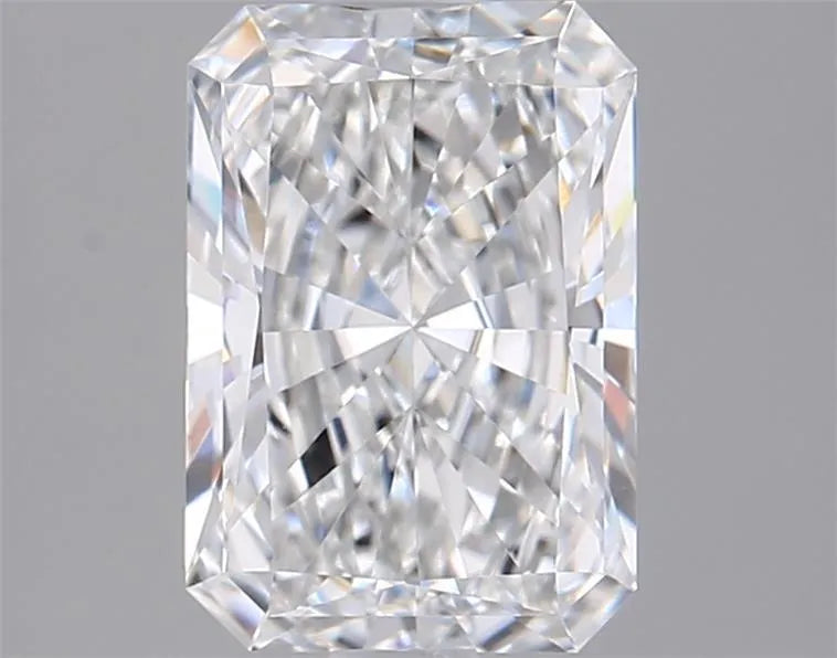 1.51ct Radiant Lab Grown Diamond (Colour E, Clarity IF, IGI Certified)