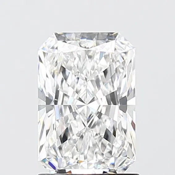 1.53ct Radiant Lab Grown Diamond (Colour E, Clarity VS1, IGI Certified)