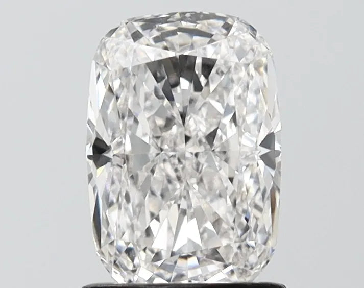 1.54ct Cushion modified Lab Grown Diamond (Colour F, Clarity VVS2, IGI Certified)