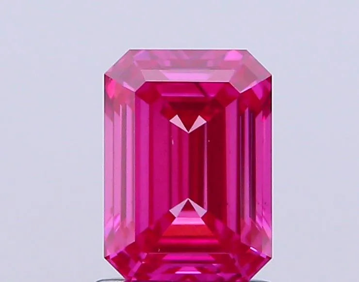 1.54ct Emerald Lab Grown Diamond (Colour Fancy Deep Pink, Clarity VS2, IGI Certified)
