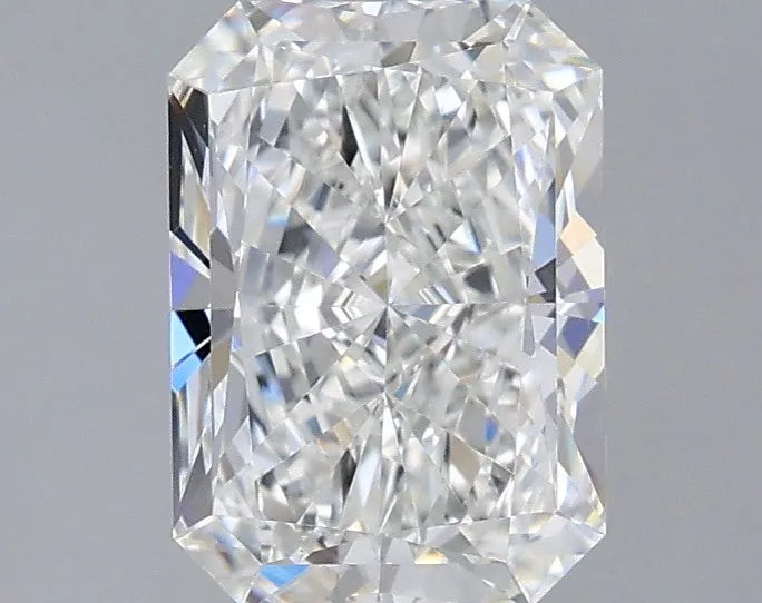 1.54ct Radiant Lab Grown Diamond (Colour E, Clarity IF, IGI Certified)