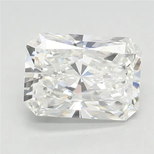 1.54ct Radiant Lab Grown Diamond (Colour F, Clarity VVS2, IGI Certified)