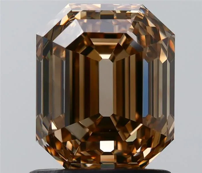 1.55ct Emerald Natural Diamond (Colour Fancy Dark Yellowish Brown, Clarity VVS2, GIA Certified)