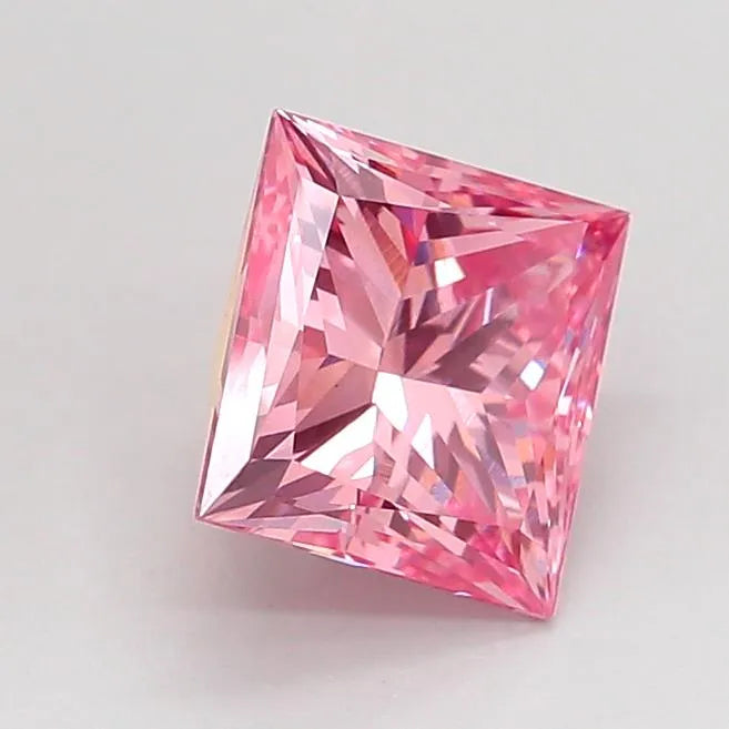 1.56ct Princess Lab Grown Diamond (Colour Fancy Vivid Pink, Clarity VVS2, Uncertified)