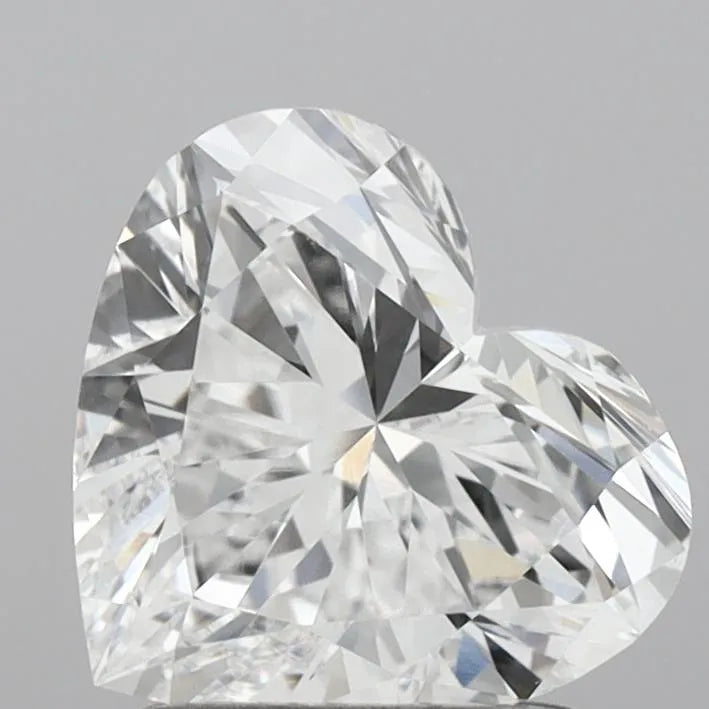 1.57ct Heart Lab Grown Diamond (Colour D, Clarity VVS2, IGI Certified)