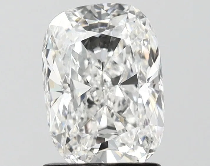 1.60ct Cushion modified Lab Grown Diamond (Colour E, Clarity VVS2, IGI Certified)