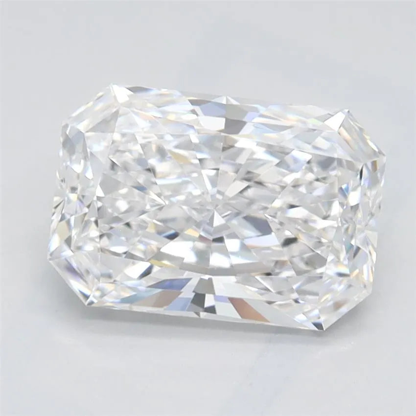 1.65ct Radiant Lab Grown Diamond (Colour D, Clarity VVS1, IGI Certified)