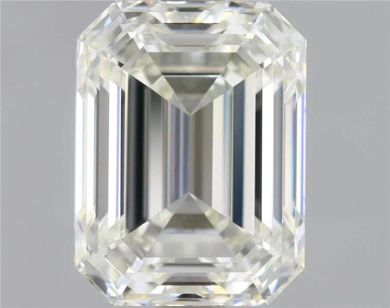 1.70ct Emerald Natural Diamond (Colour J, Clarity VVS1, HRD Certified)