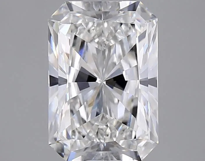1.72ct Radiant Lab Grown Diamond (Colour F, Clarity IF, IGI Certified)