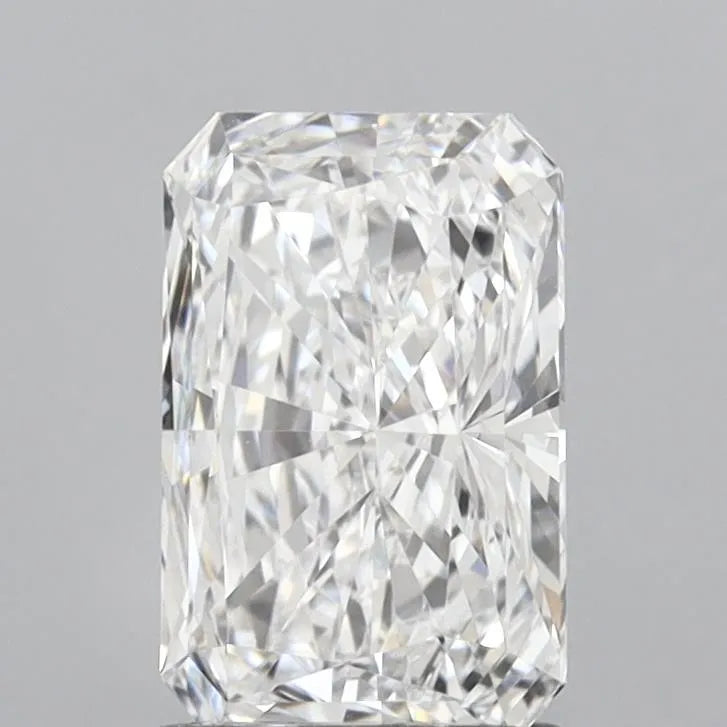 1.83ct Radiant Lab Grown Diamond (Colour E, Clarity VVS2, IGI Certified)