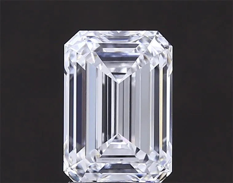 1.84ct Emerald Lab Grown Diamond (Colour D, Clarity VVS1, IGI Certified)
