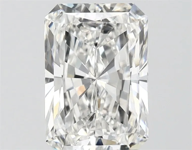 1.84ct Radiant Lab Grown Diamond (Colour F, Clarity VVS2, IGI Certified)