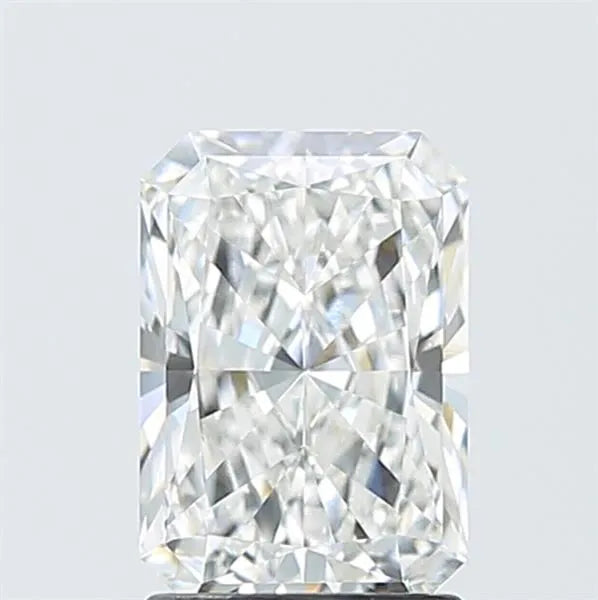 1.87ct Radiant Lab Grown Diamond (Colour E, Clarity VVS2, IGI Certified)
