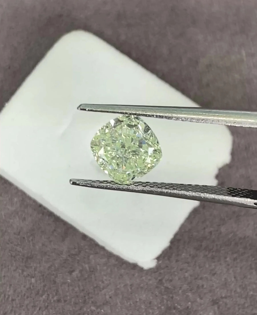 1.88ct Cushion modified Natural Diamond (Colour Fancy Light Green, Clarity VS1, GIA Certified)