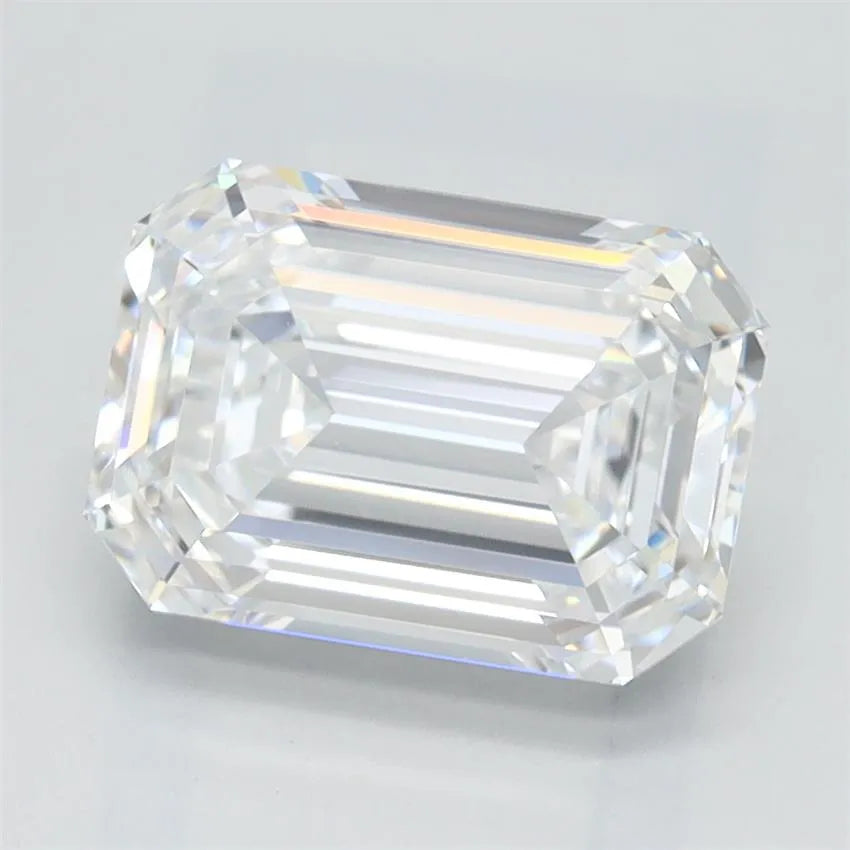 1.97ct Emerald Lab Grown Diamond (Colour D, Clarity VVS1, IGI Certified)