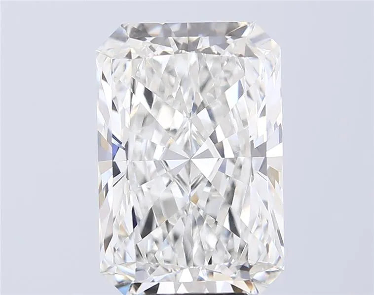 10.08ct Radiant Lab Grown Diamond (Colour G, Clarity VVS2, IGI Certified)