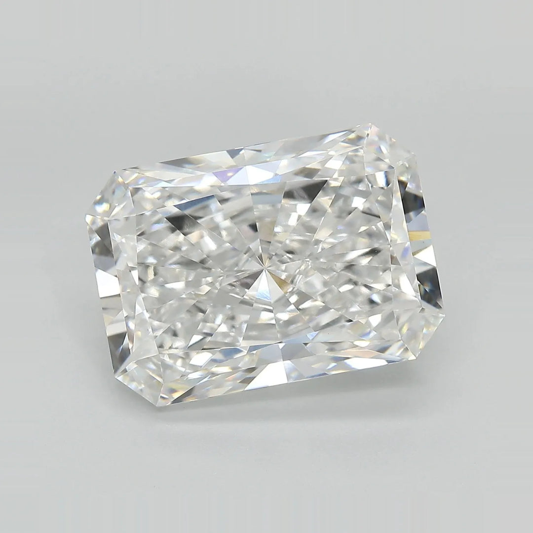 10.31ct Radiant Lab Grown Diamond (Colour E, Clarity VVS2, IGI Certified)