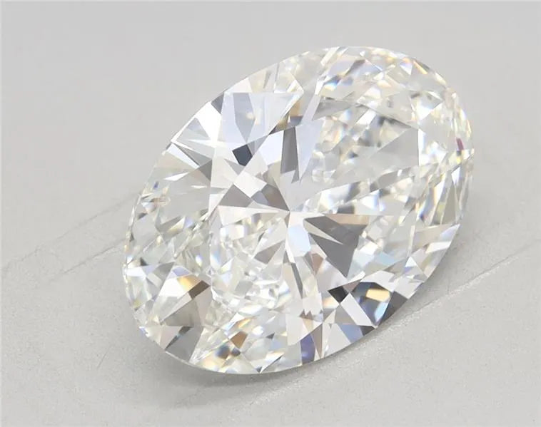 2.09ct Oval Lab Grown Diamond (Colour E, Clarity VVS2, GIA Certified)