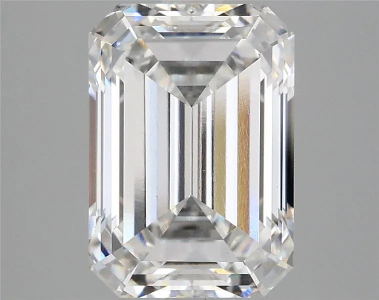 3.89ct Emerald Lab Grown Diamond (Colour F, Clarity VS1, IGI Certified)