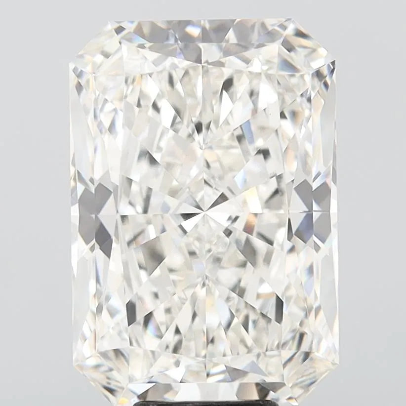 11.09ct Radiant Lab Grown Diamond (Colour F, Clarity VVS2, IGI Certified)