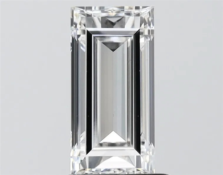 1.52ct Baguette Lab Grown Diamond (Colour E, Clarity VVS2, IGI Certified)