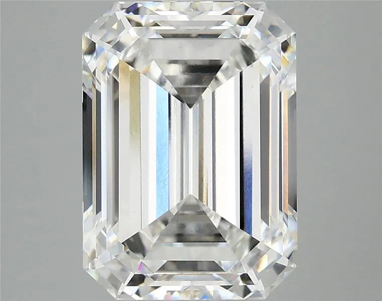 5.04ct Emerald Lab Grown Diamond (Colour F, Clarity VVS2, IGI Certified)