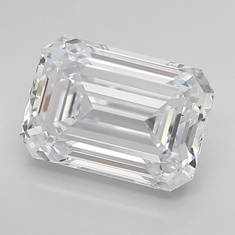 3.90ct Emerald Lab Grown Diamond (Colour F, Clarity VVS1, Cut EX, IGI Certified)