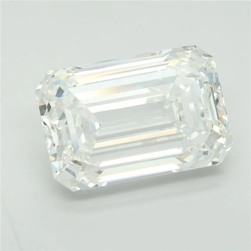 14.23ct Emerald Lab Grown Diamond (Colour G, Clarity VVS2, IGI Certified)