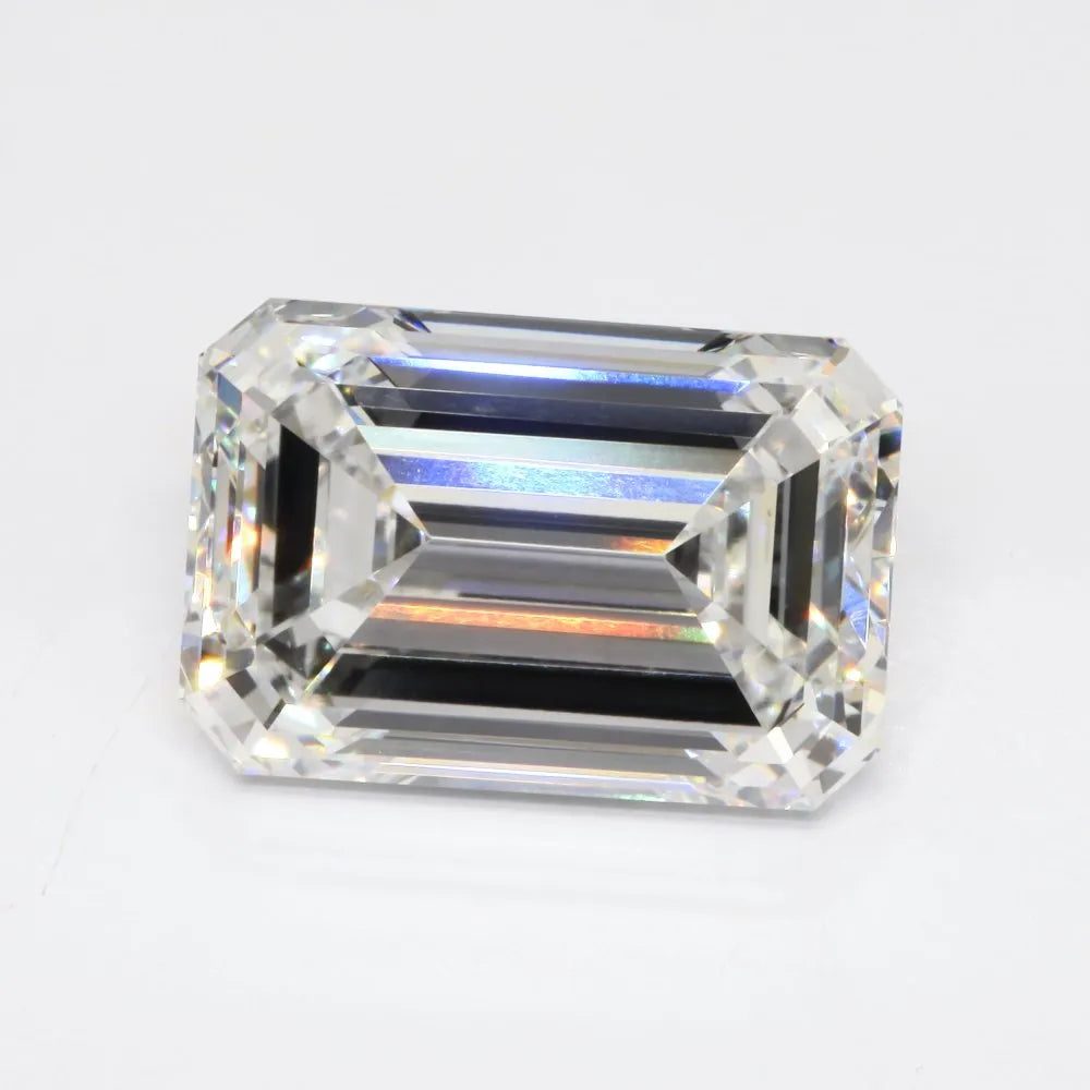 14.35ct Emerald Lab Grown Diamond (Colour E, Clarity VVS2, IGI Certified)