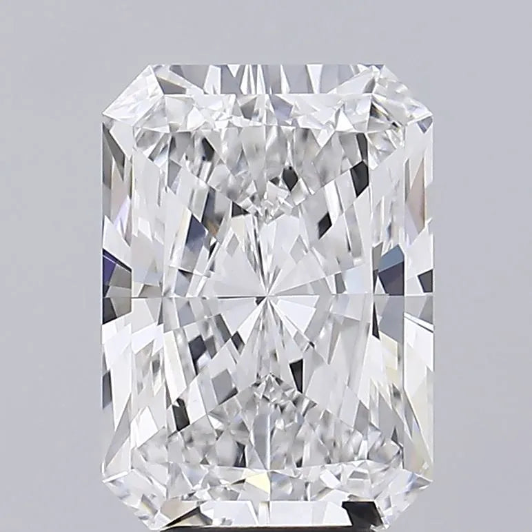 5.50ct Radiant Lab Grown Diamond (Colour F, Clarity VVS2, IGI Certified)