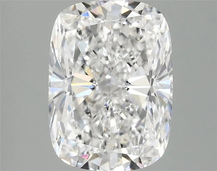 3.03ct Cushion modified Lab Grown Diamond (Colour E, Clarity VVS2, IGI Certified)