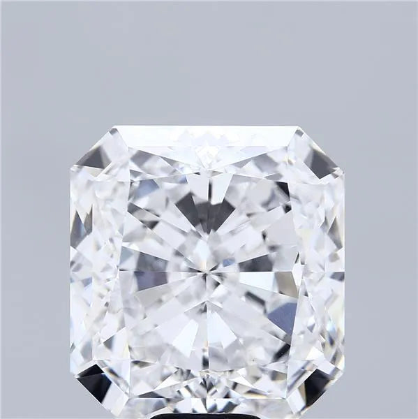 17.28ct Radiant Lab Grown Diamond (Colour E, Clarity VVS2, IGI Certified)