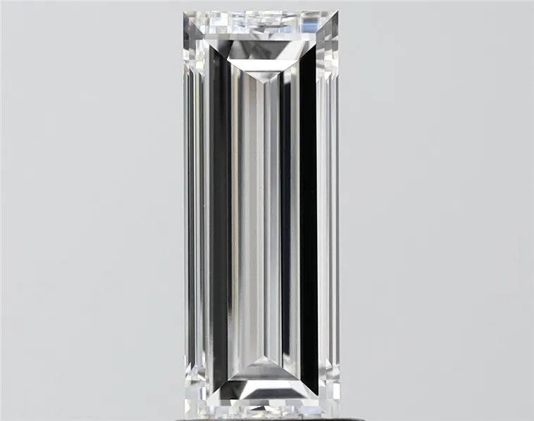 2.12ct Baguette Lab Grown Diamond (Colour D, Clarity VVS2, IGI Certified)