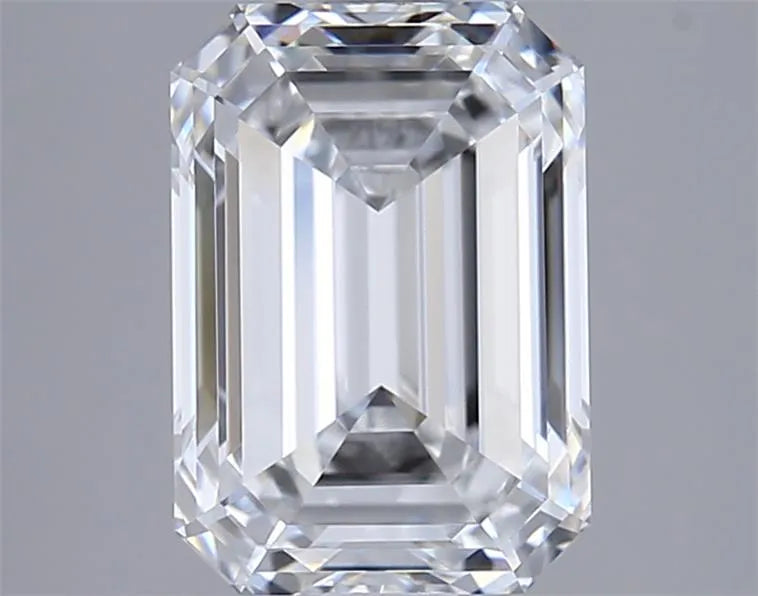2.50ct Emerald Lab Grown Diamond (Colour E, Clarity VVS1, GIA Certified)