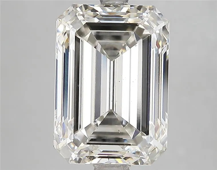 5.06ct Emerald Lab Grown Diamond (Colour I, Clarity VS2, IGI Certified)