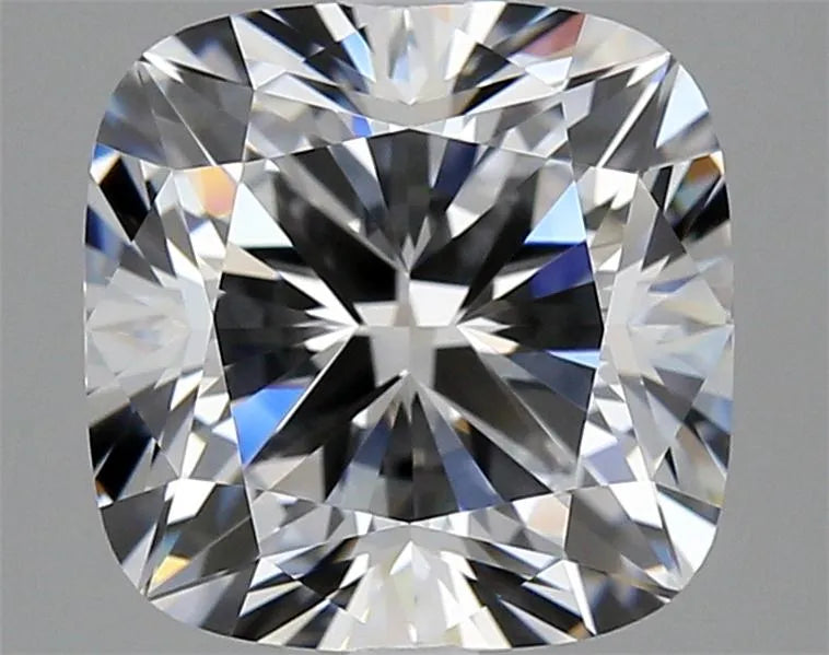 4.32ct Cushion modified Lab Grown Diamond (Colour G, Clarity VVS2, IGI Certified)