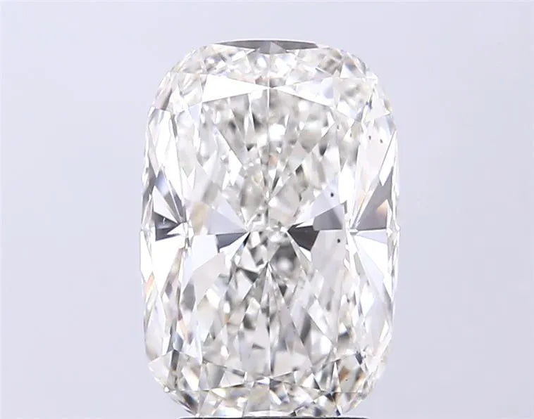 4.05ct Cushion modified Lab Grown Diamond (Colour G, Clarity VS1, IGI Certified)