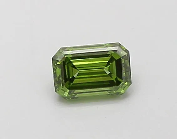 0.34ct Emerald Lab Grown Diamond (Colour Fancy Vivid Green, Clarity VS1, IGI Certified)