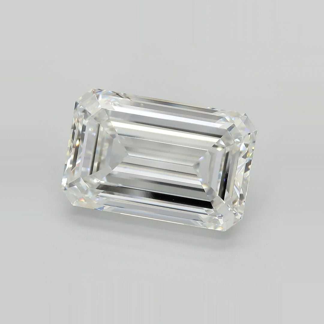 17.83ct Emerald Lab Grown Diamond (Colour G, Clarity VVS2, IGI Certified)