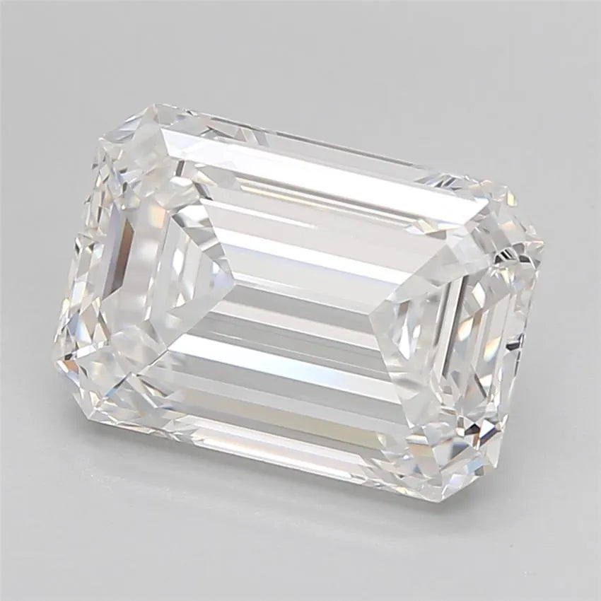 4.10ct Emerald Lab Grown Diamond (Colour E, Clarity VVS1, Cut EX, IGI Certified)