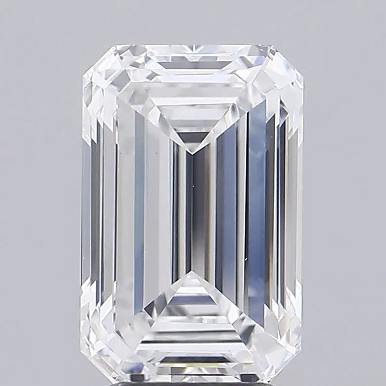 3.90ct Emerald Lab Grown Diamond (Colour E, Clarity VVS2, IGI Certified)
