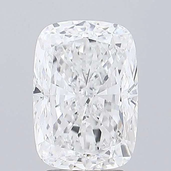 3.87ct Cushion modified Lab Grown Diamond (Colour D, Clarity VVS2, IGI Certified)